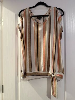 AUW Striped Tie-Hem Blouse in Cream, Brown & Coral